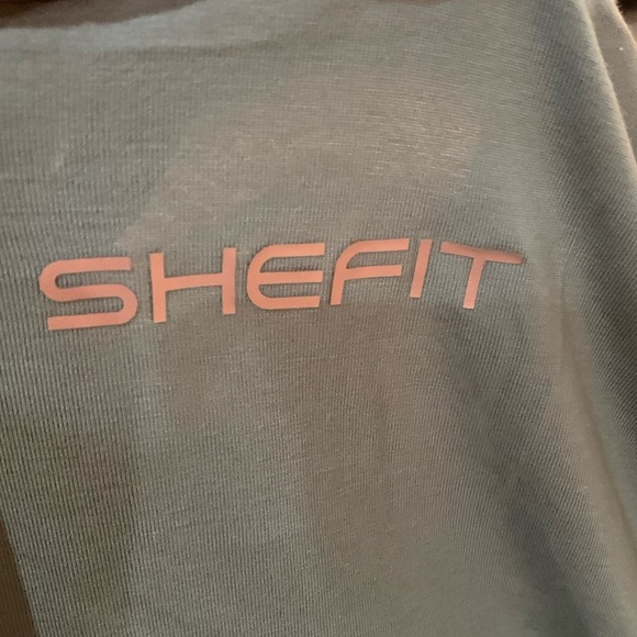 SHEFIT NWT Peekaboo Tank Top Green Silver Sage Racerback Athletic Mesh Back Bra - Picture 9 of 12